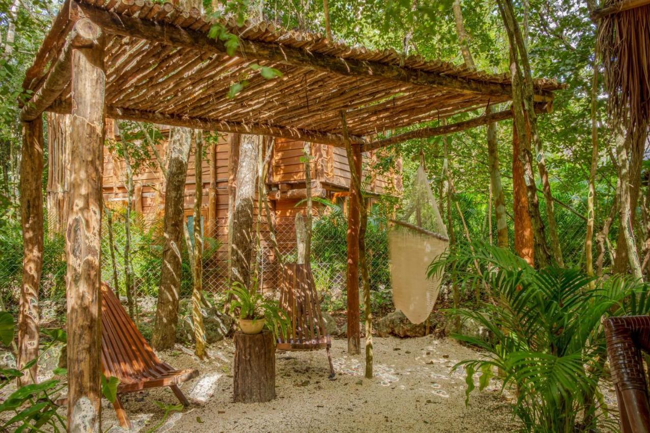 Madre Tierra Eco Habitat Pensionat Puerto Morelos Exteriör bild