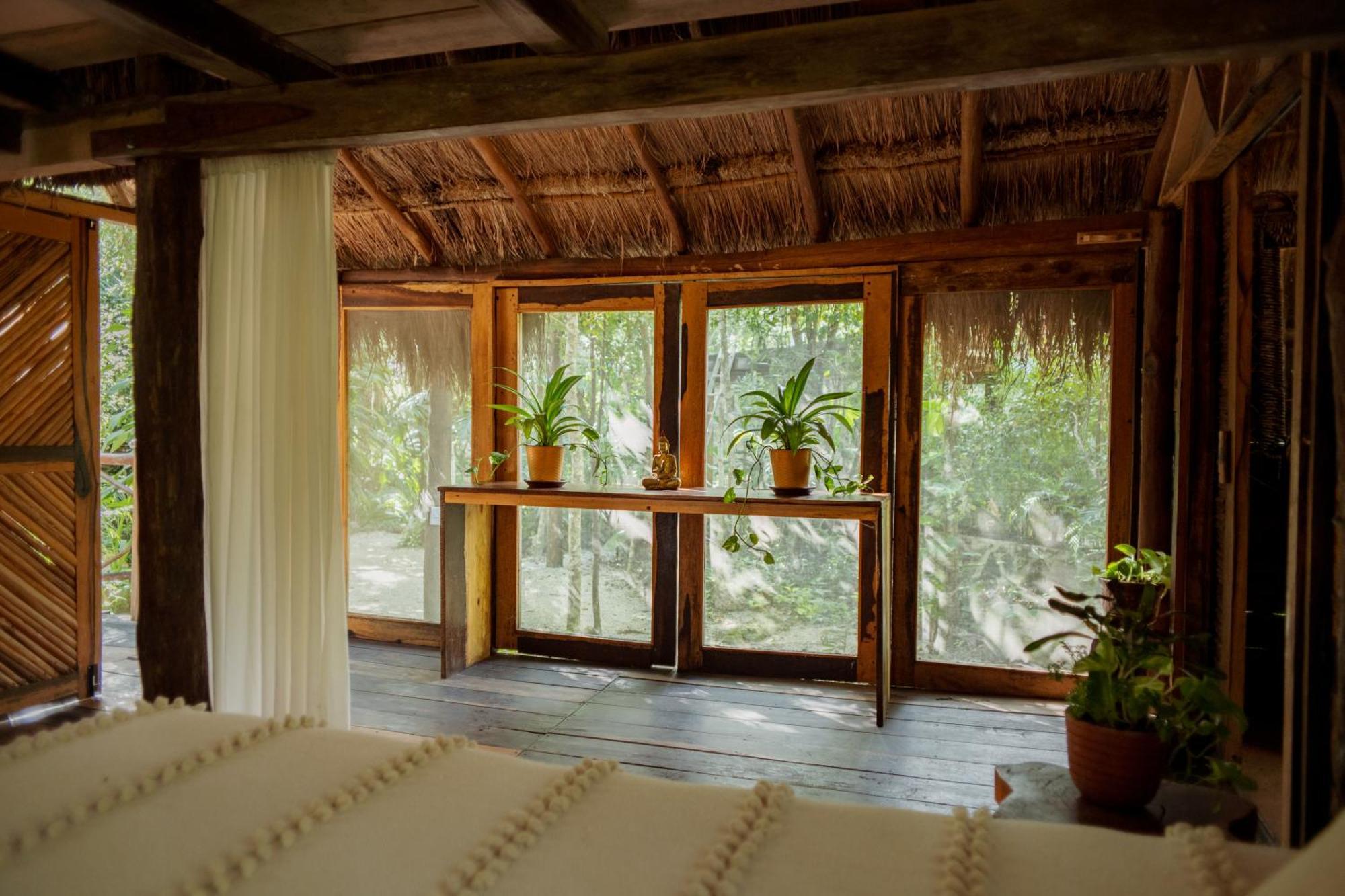 Madre Tierra Eco Habitat Pensionat Puerto Morelos Exteriör bild